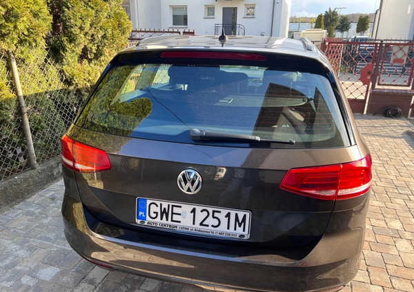 Volkswagen Passat cena 39999 przebieg: 320000, rok produkcji 2015 z Wejherowo małe 301
